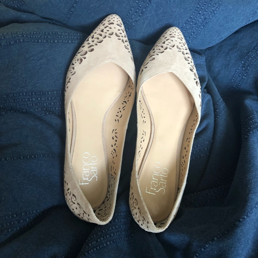 Franco Sarto pointed flats NWOT